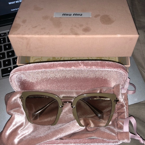 Mui mui glasses - Picture 2 of 2